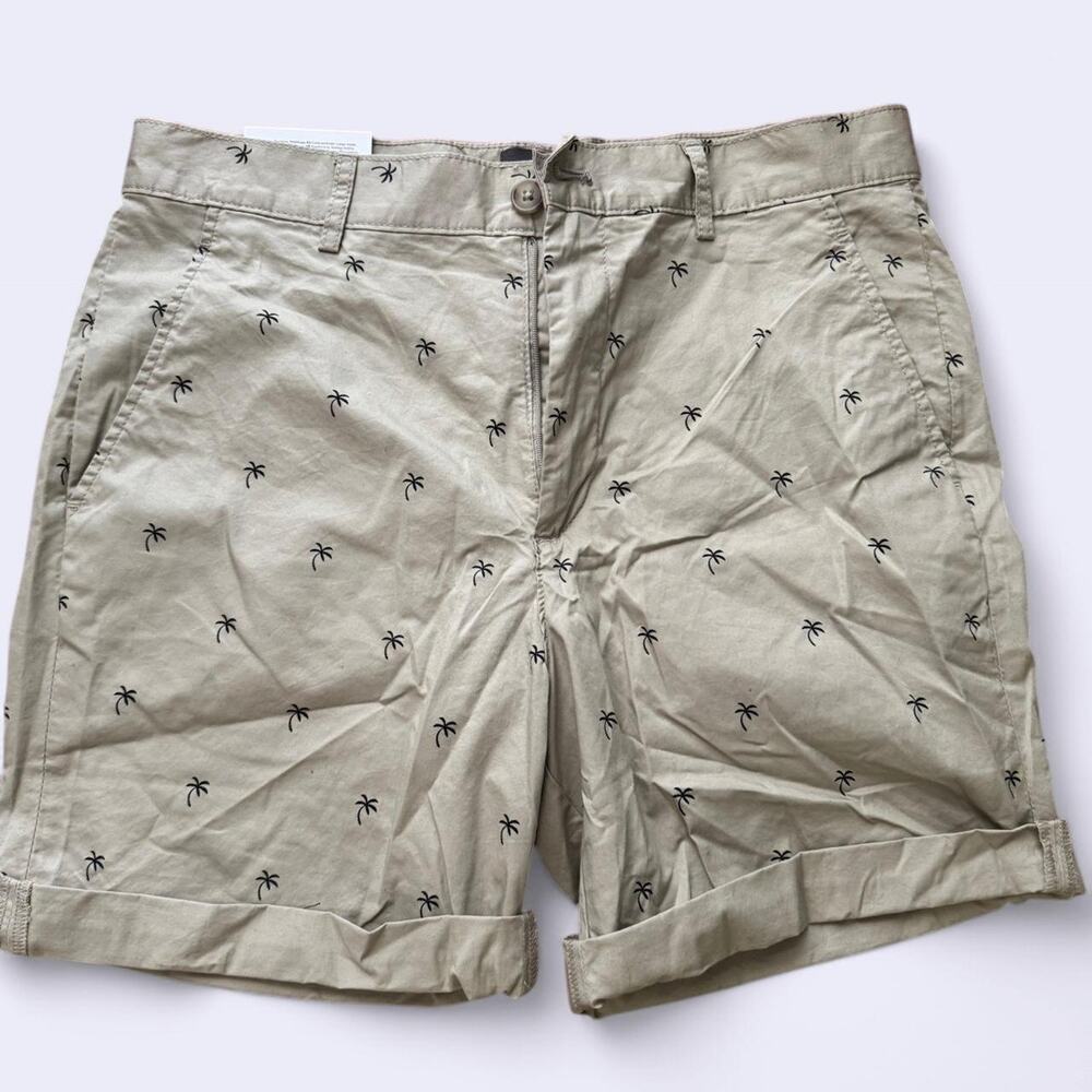 H&m tan and black Shorts